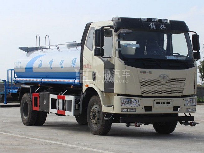 10噸解放J6L綠化灑水車圖片 10噸解放J6L綠化灑水車圖片