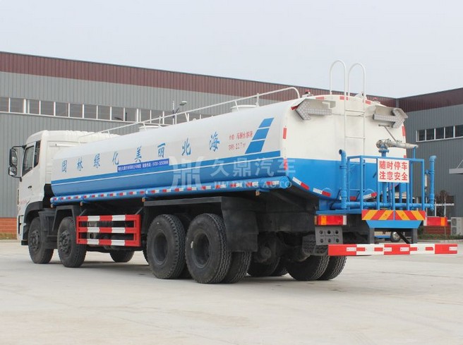 20噸灑水車(chē)作業(yè)視頻_20噸東風(fēng)天龍前四后八綠化灑水車(chē)廠家價(jià)格4