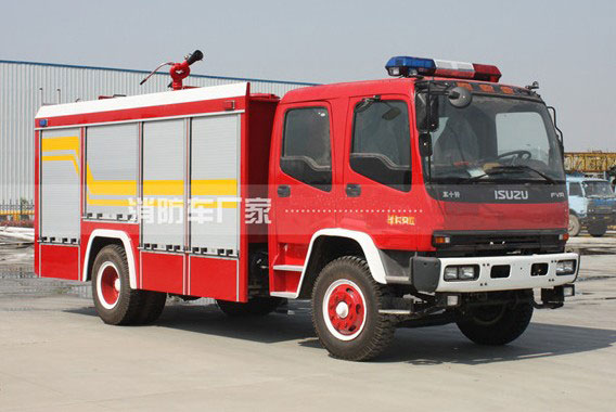 6噸五十鈴FVR泡沫消防車價(jià)格3