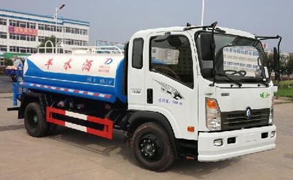 5噸綠化灑水車(chē)價(jià)格_重汽王牌5噸綠化灑水車(chē)廠家價(jià)格3