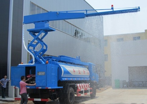 多功能灑水車圖片_鐵路煤炭裝運固化劑噴灑車2