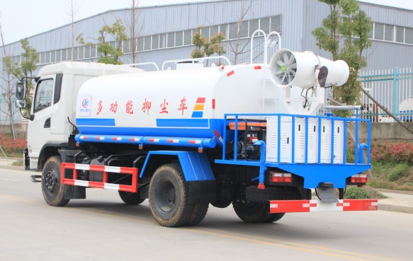 東風新款專底霧炮車高清圖片 東風新款專底霧炮車高清圖片