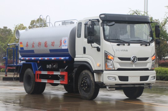 東風新款專底霧炮車高清圖片 東風新款專底霧炮車高清圖片