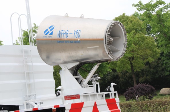 80米東風(fēng)天錦抑塵車高清圖片 80米東風(fēng)天錦抑塵車高清圖片