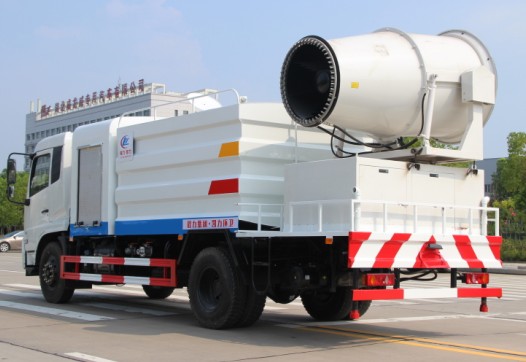 東風(fēng)天錦抑塵車高清圖片 東風(fēng)天錦抑塵車高清圖片