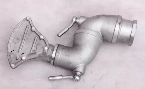 灑水車萬向活動(dòng)三彎前沖加鴨嘴圖片 灑水車萬向活動(dòng)三彎前沖加鴨嘴圖片