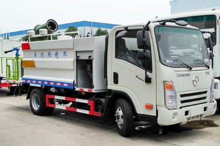 國(guó)五5方大運(yùn)多功能抑塵車圖片 國(guó)五5方大運(yùn)多功能抑塵車圖片