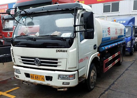 二手9.2方灑水車圖片 二手9.2方灑水車圖片