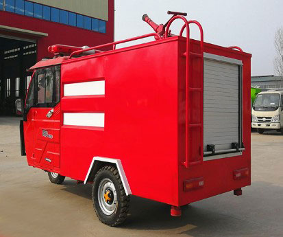 小型灑水車三輪_電動(dòng)三輪消防車_電動(dòng)三輪小型灑水車3
