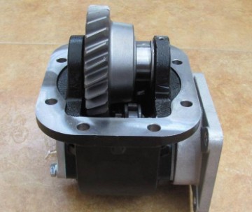 萬里揚7TS60C變速箱取力器圖片 萬里揚7TS60C變速箱取力器圖片