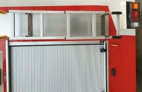 消防車(chē)折疊后爬梯3