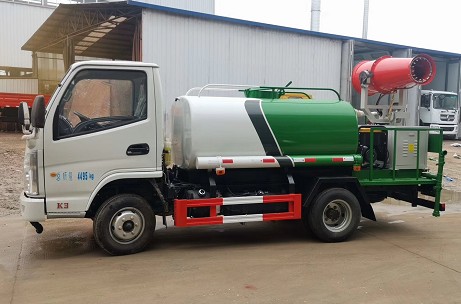 凱馬國六灑水車圖片 凱馬國六灑水車圖片
