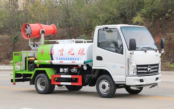 凱馬藍牌灑水車圖片 凱馬藍牌灑水車圖片