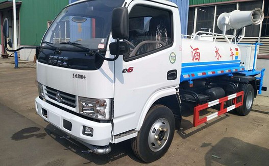 東風2噸小型灑水車圖片 東風2噸小型灑水車圖片