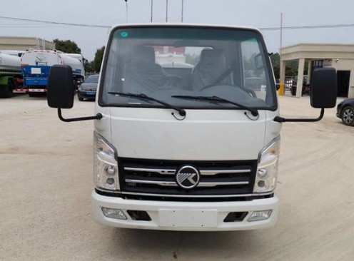 藍(lán)牌灑水車型號及價(jià)格_國六3方凱馬K1藍(lán)牌汽油綠化灑水車廠家價(jià)格3