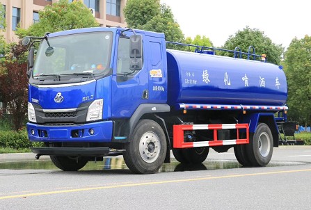 15噸灑水車多少錢一臺_國六15方東風柳汽乘龍L3綠化灑水車廠家價格3