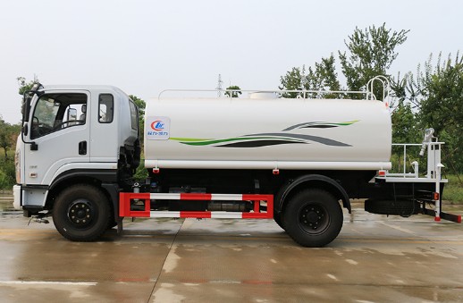 國(guó)六12噸東風(fēng)專底D1L灑水車圖片 國(guó)六12噸東風(fēng)專底D1L灑水車圖片