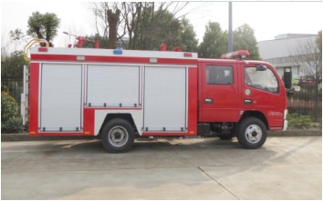東風(fēng)多利卡2噸消防車圖片 東風(fēng)多利卡2噸消防車圖片