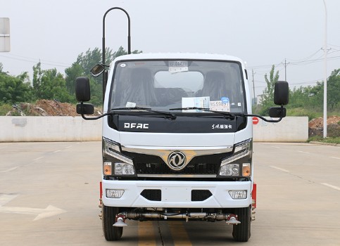 藍牌灑水車價格查詢_國六東風小福瑞卡5噸抑塵車廠家價格-程力抑塵車3