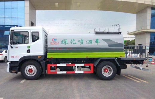 國六東風多利卡D9玉柴200馬力12方灑水車 國六東風多利卡D9玉柴200馬力12方灑水車