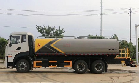 國(guó)六東風(fēng)天龍KL后雙橋?yàn)⑺?chē) 國(guó)六東風(fēng)天龍KL后雙橋?yàn)⑺?chē)