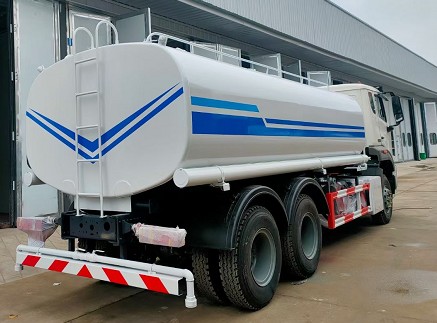 國六20方重汽豪沃N系列后雙橋灑水車圖片 國六20方重汽豪沃N系列后雙橋灑水車圖片