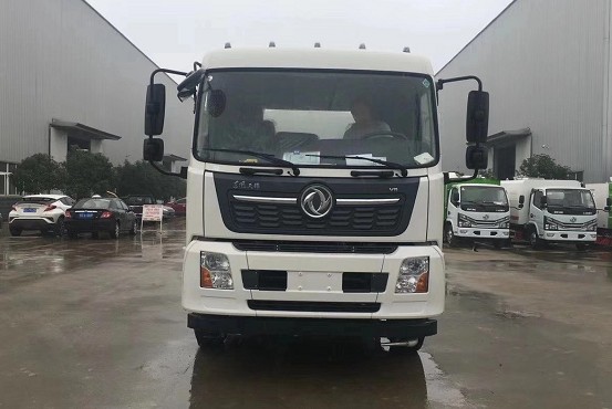 國(guó)六東風(fēng)天錦灑水車圖片 國(guó)六東風(fēng)天錦灑水車圖片