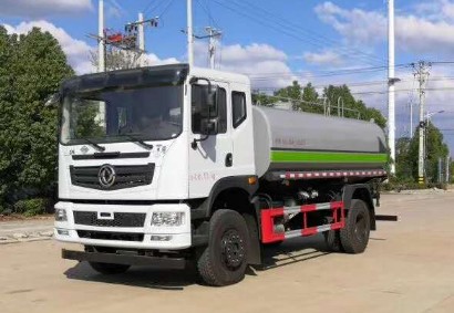 國六東風(fēng)14噸天然氣灑水車圖片 國六東風(fēng)14噸天然氣灑水車圖片