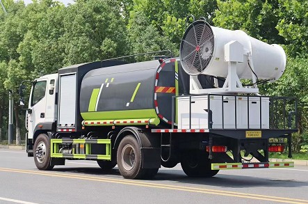 國(guó)六福田歐航12方多功能抑塵車圖片 國(guó)六福田歐航12方多功能抑塵車圖片