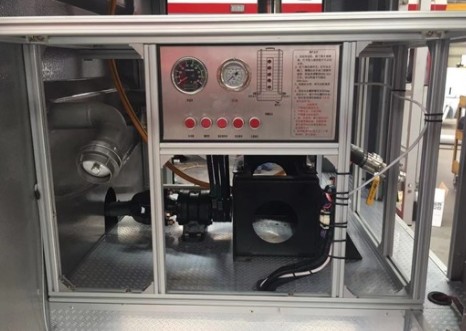 福田4噸遠(yuǎn)程供水森林消防車多方位圖片 福田4噸遠(yuǎn)程供水森林消防車多方位圖片