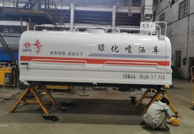 國(guó)六東風(fēng)濰柴160馬力12方灑水車 國(guó)六東風(fēng)濰柴160馬力12方灑水車