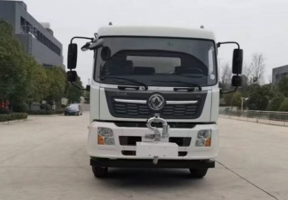 東風天錦15方灑水車 東風天錦15方灑水車