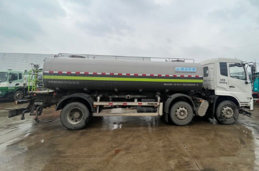 二手東風天錦20方灑水車_二手中聯重科20方灑水車 二手東風天錦20方灑水車_二手中聯重科20方灑水車